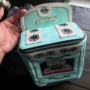 betsey johnson oven purse